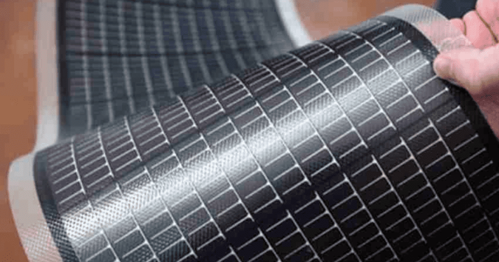 Painel solar de filme fino